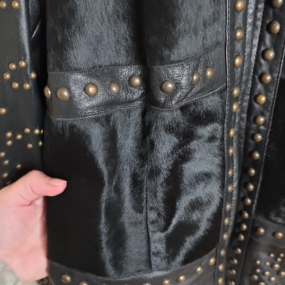 Cache Vintage Black Leather Jacket with Studs and Fur Sz 12 - Picture 3 of 14